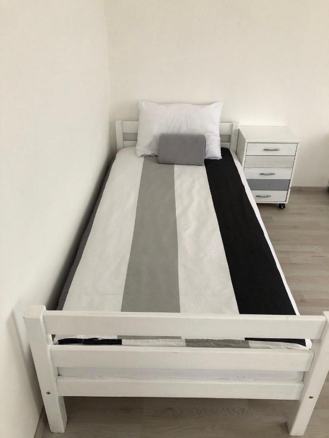 Mija Apartman S Vinnym Sklipkem, Zahradou A Grilem Kajov Екстер'єр фото