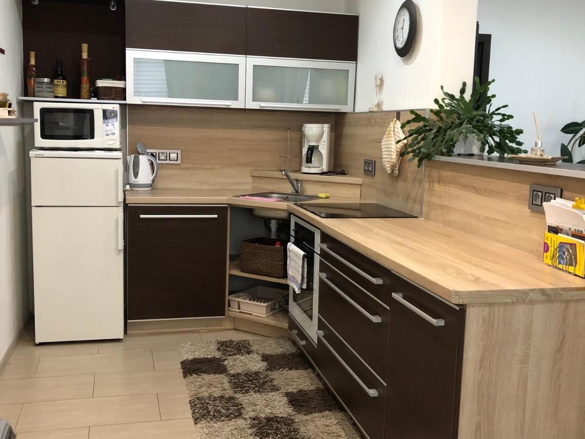 Mija Apartman S Vinnym Sklipkem, Zahradou A Grilem Kajov Екстер'єр фото