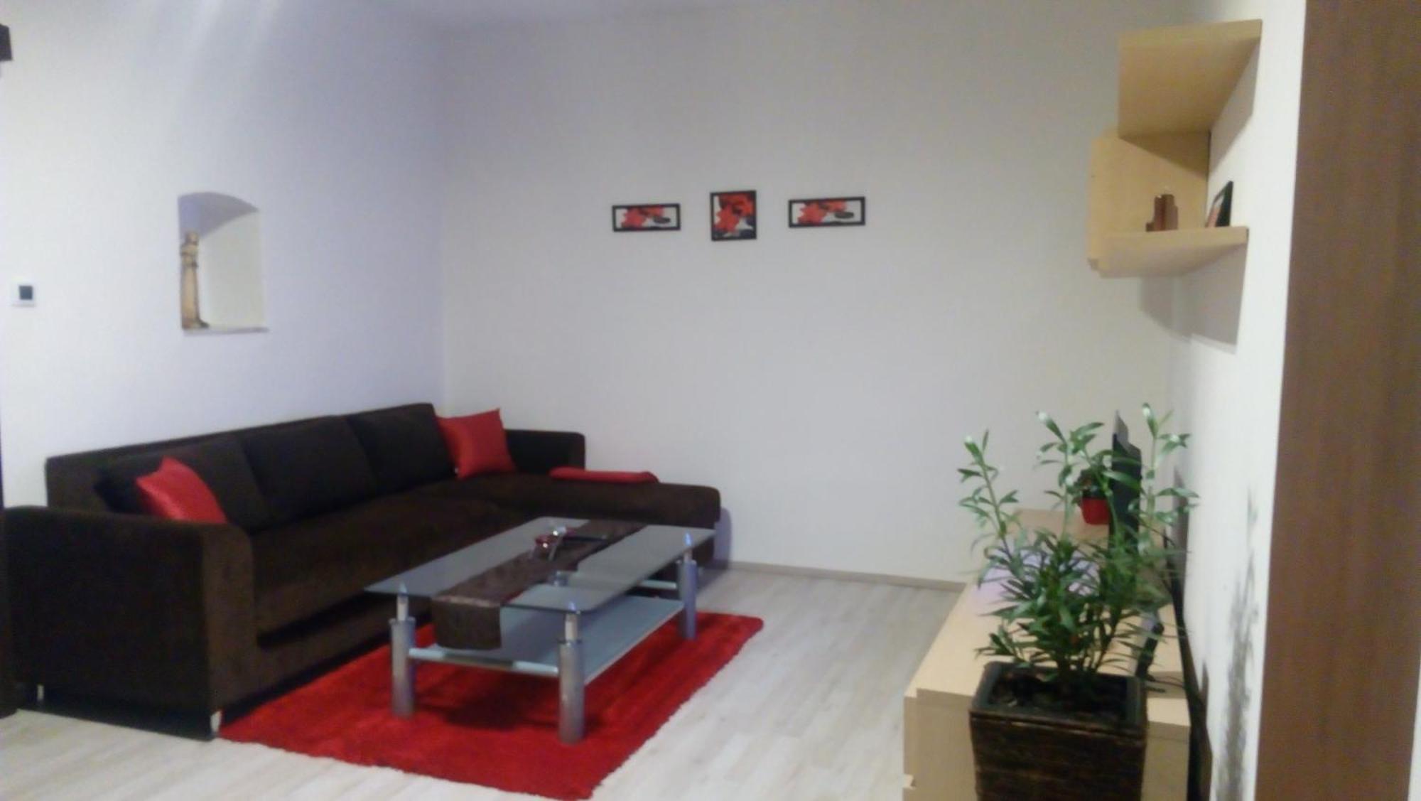 Mija Apartman S Vinnym Sklipkem, Zahradou A Grilem Kajov Екстер'єр фото